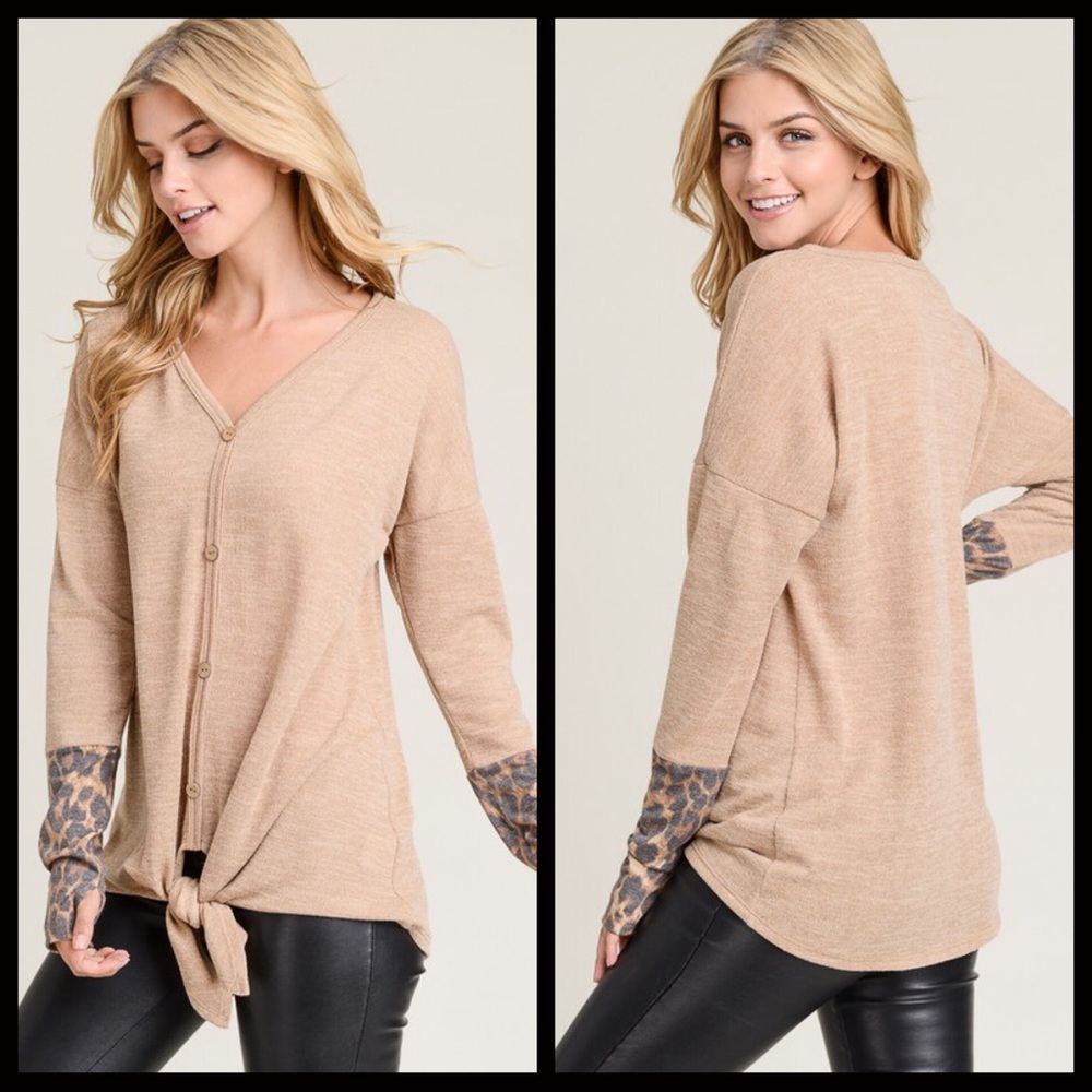 FINAL SALE‼️ Leopard Contrast Tie Top - Picture 3 of 4